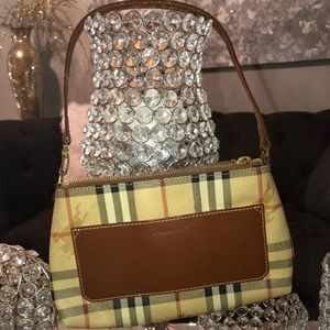 Burberry Mini